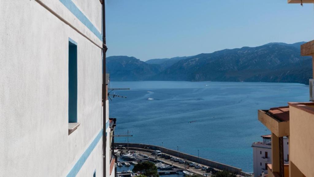 Apartamento Cala Gonone House Exterior foto